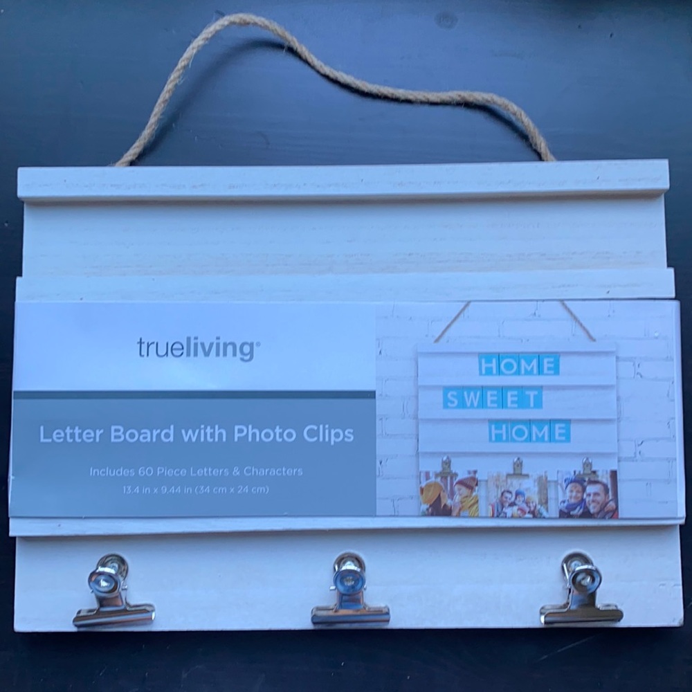 New White Letter Board With Photo Clips